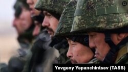 Los rusos movilizados, el territorio Trans-Baikal, Chita, Rusia, el 7 de octubre de 2022.