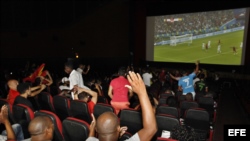 Cubanos disfrutan del Mundial de Rusia 2018